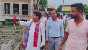 সুতাহাটা থেকে কুকড়াহাটি বেহাল রাস্তা সংস্কারের কাজ শুরু